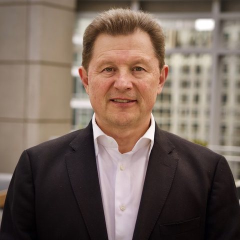 Roberto Salinas